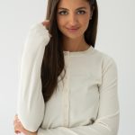 Sweter zapinany na guziki Beżowy – Butonisse 3