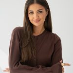 Sweter zapinany na guziki Czekoladowy – Butonisse 3