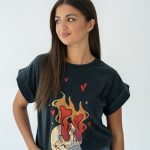 T-shirt z nadrukiem płomień i czaszki Grafitowy – Ignivra 3