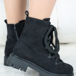 Sznurowane botki na traperowej podeszwie Czarne - Cyravelle 6