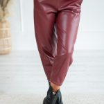 Spodnie eko skóra na gumce Bordowy – Tavirelle 5