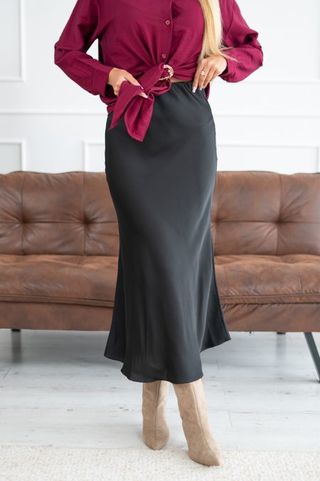 Długa satynowa spódnica Czarny – Elysorae 1