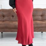 Długa satynowa spódnica Bordowy – Elysorae 1