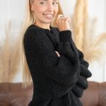Sweter moherowy oversize Czarny – Moirenne 3