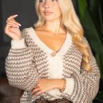 Sweter pepitka rozpinany Beżowy – Corivellea 1