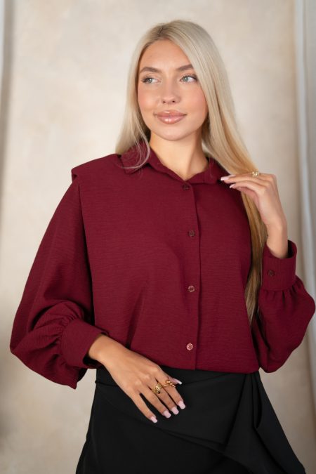 Koszulka z poduszkami na ramionach Bordowy – Tiviora 1