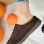 Niskie buty wsuwane z barankiem Czekoladowy – Lumirra 4