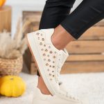 Sneakersy z ozdobnymi aplikacjami Beżowy – Valesira 1