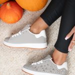 Sneakersy z ozdobnymi aplikacjami Szary – Valesira 4