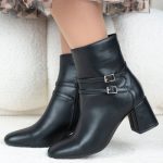 Eleganckie botki na słupku Czarne - Perynna 4