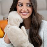 Rękawiczki futrzane z jednym palcem Beżowy – Furynne 3