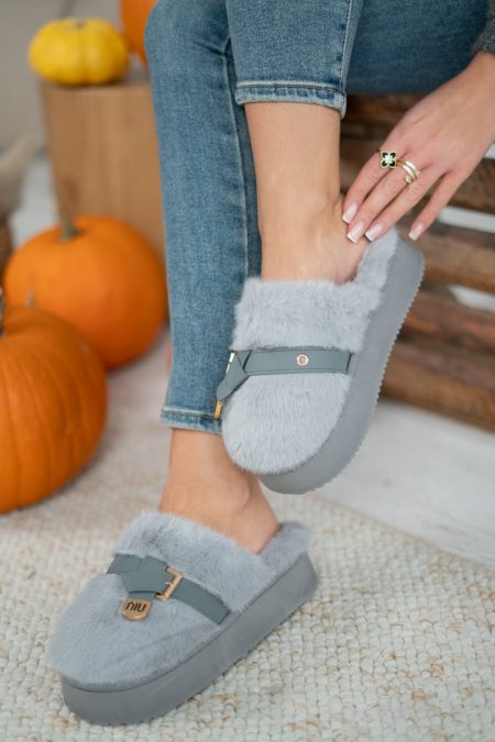 Kapcie na platformie z emblematem Szary – Cosyrelle 1