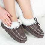 Wsuwane buty z futerkiem Czekoladowe - Elyssira 3