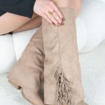 Kozaki zamszowe z frędzlami na słupku Fango - Florayne 2