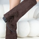 Kozaki zamszowe z frędzlami na słupku Czekoladowe - Florayne 5