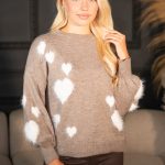 Sweterek w serduszka włochaty Fango – Amelira 1