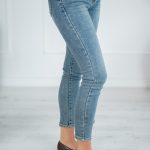 Spodnie jeansowe push-up – Nayelora 2