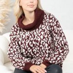 Sweter w panterkę z golfem Bordowy – Panthirra 4