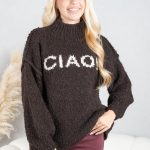 Sweter boucle CIAO! Czekoladowy – Cialisse 1