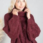Sweter boucle z golfem Bordowy – Molivane 2