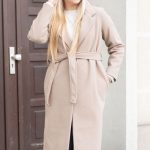 Klasyczny płaszcz z wiązaniem Beżowy – Elvarisse 3