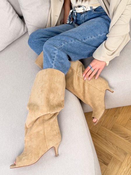 Saszki z odkrytymi palcami na niskim obcasie Beżowe – Quiet Grace 1