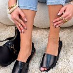 Sandały damskie hiszpańskie na płaskiej podeszwie Czarne – Spanish Noon 1