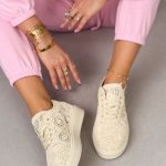 Sneakersy koronkowe Beżowe – Urban Lace 1