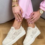 Sneakersy koronkowe Beżowe – Urban Lace 2