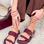 Klapki z dwoma paskami eko zamsz Bordowe – Double Soft 4