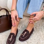 Mokasyny z zawieszkami Czekoladowe – Charming Steps 4