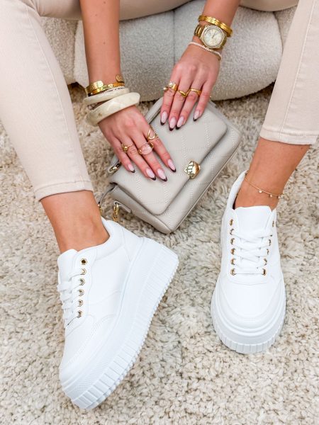 Sneakersy na platformie z ozdobnym zapiętkiem Białe – Back Detail 1