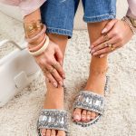 Klapki z dżetami Srebrne – Crystal Whisper 4