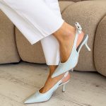 Czółenka na obcasie z odkrytą piętą i kokardą Niebieskie – Slinga Bow 4