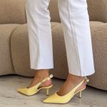 Czółenka na obcasie z odkrytą piętą i kokardą Żółte – Slinga Bow 5