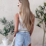 Bluzka na szerokich ramiączkach z dekoltem Biały – Wide Muse 4