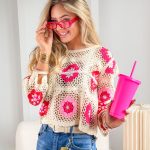 Sweter pleciony w kwiatki Różowy – Petalyn 2