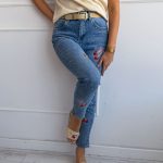 Spodnie jeansowe skinny z aplikacją wisienek Jeansowy – Cherry Slim 4