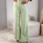 Komplet damski marynarka krótka + eleganckie spodnie Pistacjowy – Classira 3