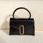 Torebka z rączką oraz podłużną owalną klamrą Czarny – Oval Touch 1