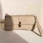 Torebka damska na dwa paski z klapą Beżowy – Double Line 2