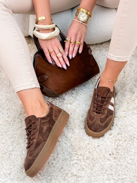 Sneakersy ze skóry naturalnej z paskami Czekoladowe – Strapelle 1