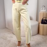 Jeansy balony z paskiem Bananowy – Casual Curve 2
