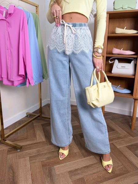 Spodnie jeansowe z koronkowym pasem Jasny jeans – Waistella 1