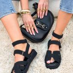 Rzymianki na rzep beżowa podeszwa Czarne – Desert Walk 1