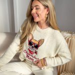 Sweter chihuahua mom Beżowy – ChiCharm 3