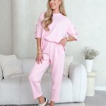 Komplet z wiskozy: podwinięte spodnie i bluzka z kokardkami Pudrowy – Viscobella Set 1