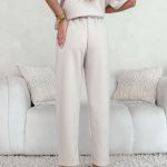 Komplet z wiskozy: podwinięte spodnie i bluzka z broszką Śmietankowy – Viscoria Set 7