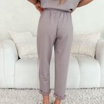 Komplet z wiskozy: podwinięte spodnie i bluzka z broszką Fango – Viscoria Set 6