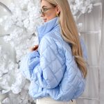 Kurtka wiosenna z poszerzanymi rękawami Błękitny – Flarella 4